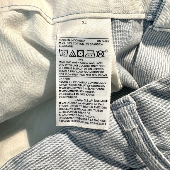 Men’s Old Navy Bermuda Shorts Built in Flex Ultimate Slim Blue Stripe Pockets 34 - Picture 6 of 6